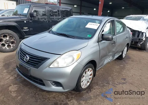 2013 Nissan Versa 1.6 S+ из США, поврежденный, VIN 3N1CN7AP7DL845555